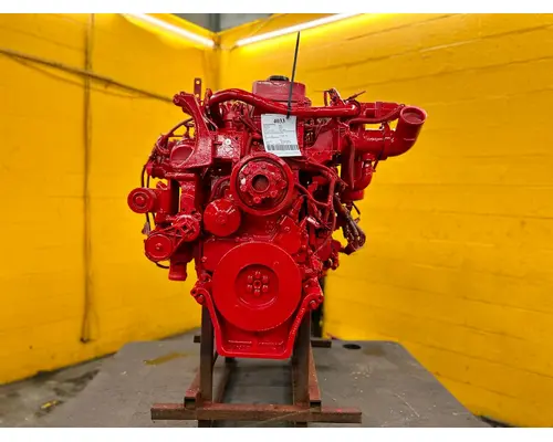 CUMMINS ISB6.7 Engine Assembly