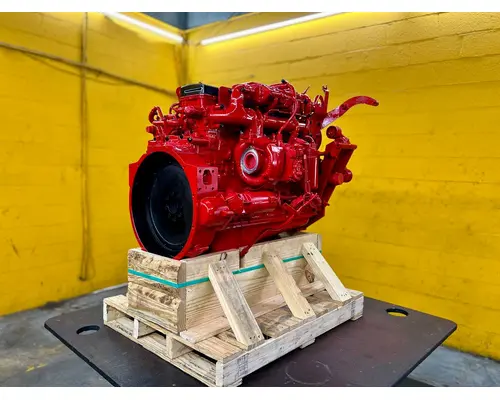 CUMMINS ISB6.7 Engine Assembly