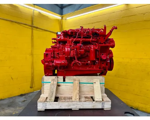 CUMMINS ISB6.7 Engine Assembly