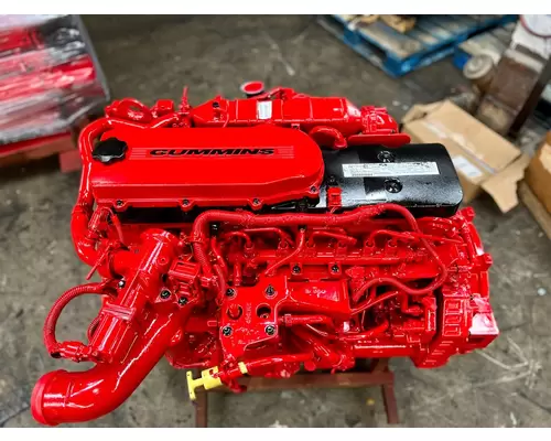 CUMMINS ISB6.7 Engine Assembly