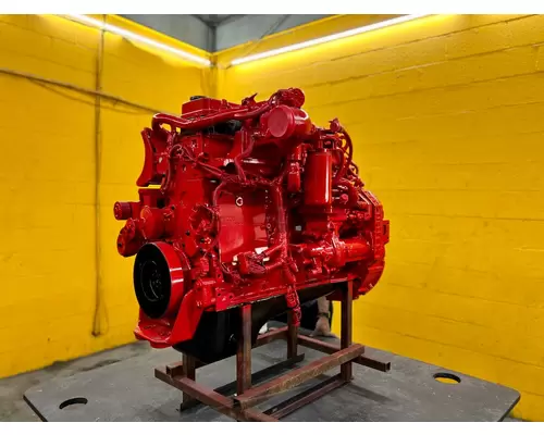 CUMMINS ISB6.7 Engine Assembly