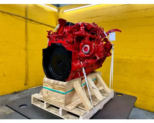 CUMMINS ISB6.7 Engine Assembly