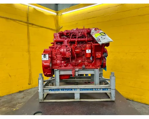 CUMMINS ISB6.7 Engine Assembly