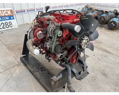 CUMMINS ISB6.7 Engine Assembly