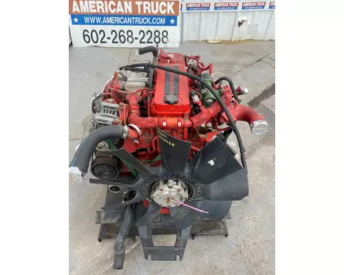 CUMMINS ISB6.7 Engine Assembly