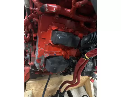 CUMMINS ISB6.7 Engine Assembly