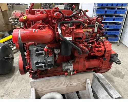 CUMMINS ISB6.7 Engine Assembly