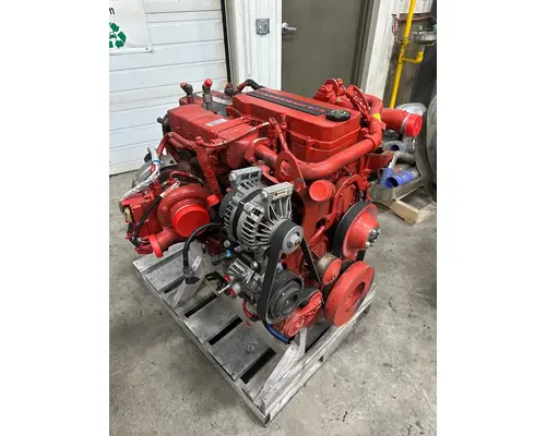 CUMMINS ISB6.7 Engine Assembly