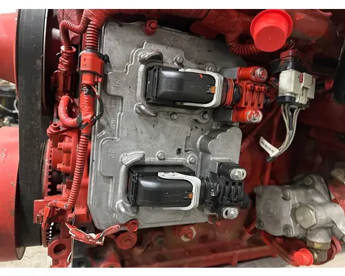 CUMMINS ISB6.7 Engine Assembly