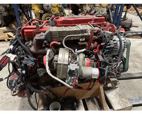CUMMINS ISB6.7 Engine Assembly