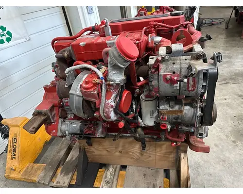 CUMMINS ISB6.7 Engine Assembly