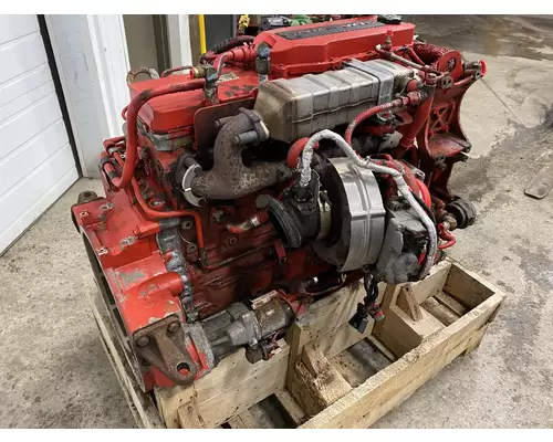 CUMMINS ISB6.7 Engine Assembly