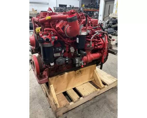 CUMMINS ISB6.7 Engine Assembly