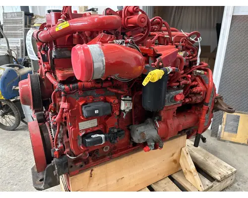 CUMMINS ISB6.7 Engine Assembly