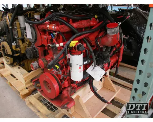 CUMMINS ISB6.7 Engine Assembly