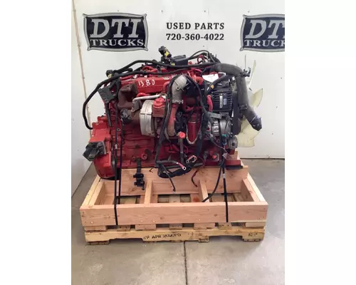 CUMMINS ISB6.7 Engine Assembly