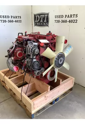 CUMMINS ISB6.7 Engine Assembly