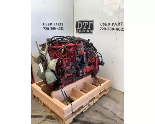 CUMMINS ISB6.7 Engine Assembly