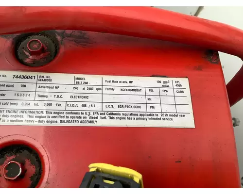 CUMMINS ISB6.7 Engine Assembly