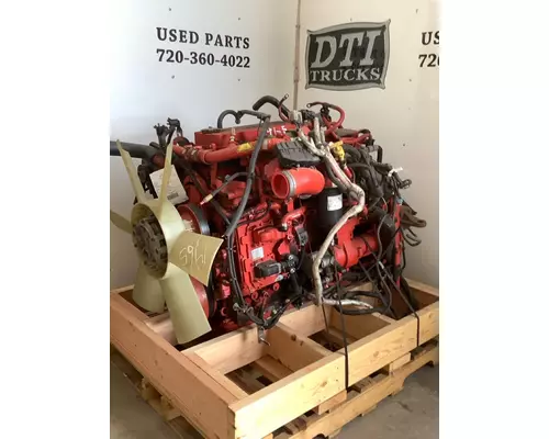 CUMMINS ISB6.7 Engine Assembly
