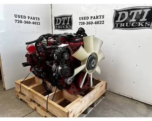 CUMMINS ISB6.7 Engine Assembly