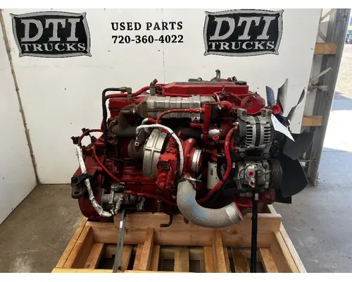 CUMMINS ISB6.7 Engine Assembly