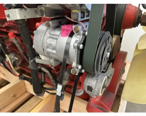 CUMMINS ISB6.7 Engine Assembly