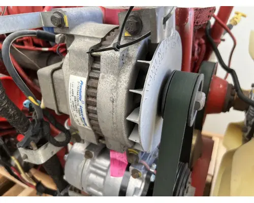 CUMMINS ISB6.7 Engine Assembly