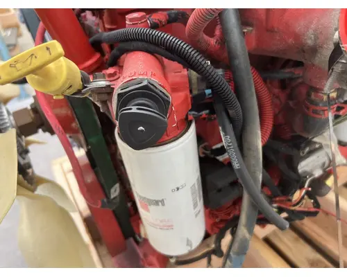 CUMMINS ISB6.7 Engine Assembly