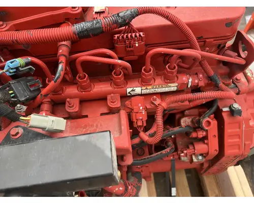 CUMMINS ISB6.7 Engine Assembly