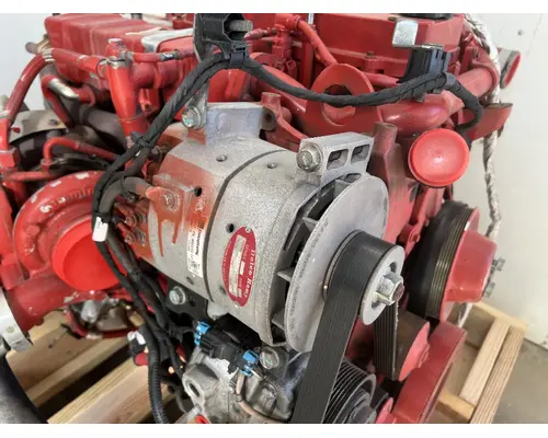 CUMMINS ISB6.7 Engine Assembly