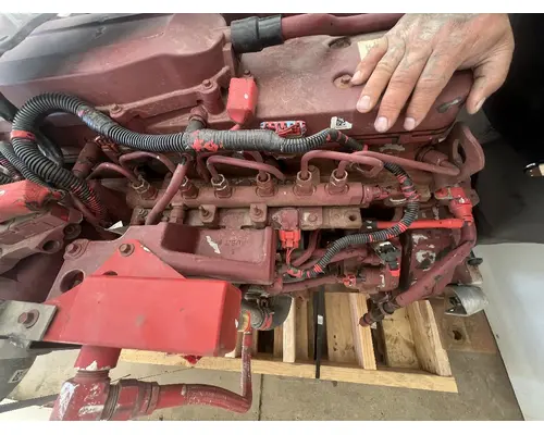 CUMMINS ISB6.7 Engine Assembly