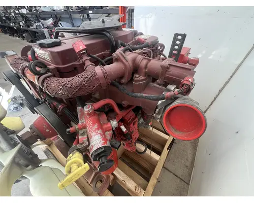 CUMMINS ISB6.7 Engine Assembly