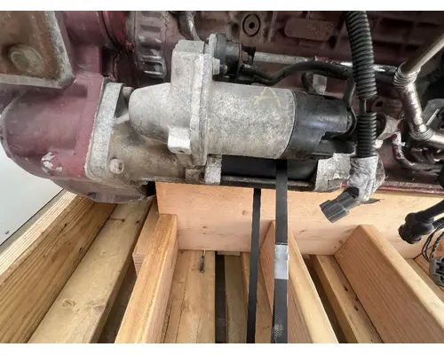 CUMMINS ISB6.7 Engine Assembly