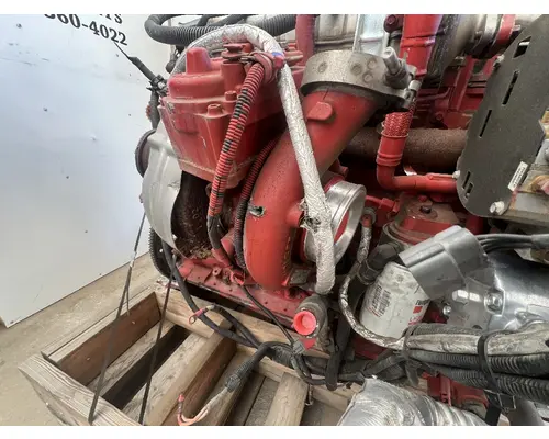 CUMMINS ISB6.7 Engine Assembly