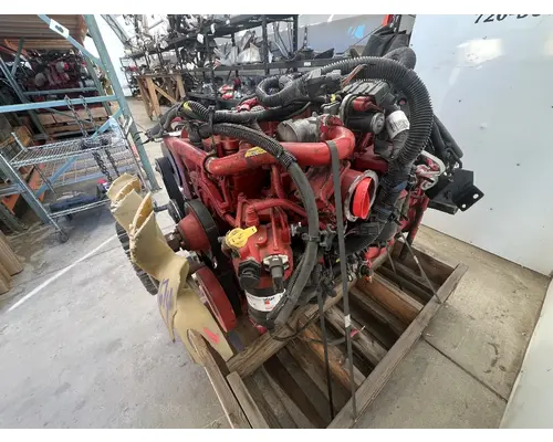 CUMMINS ISB6.7 Engine Assembly