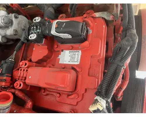 CUMMINS ISB6.7 Engine Assembly