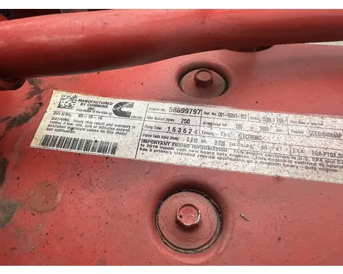 CUMMINS ISB6.7 Engine Assembly