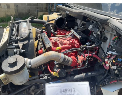 CUMMINS ISB6.7 Engine Assembly