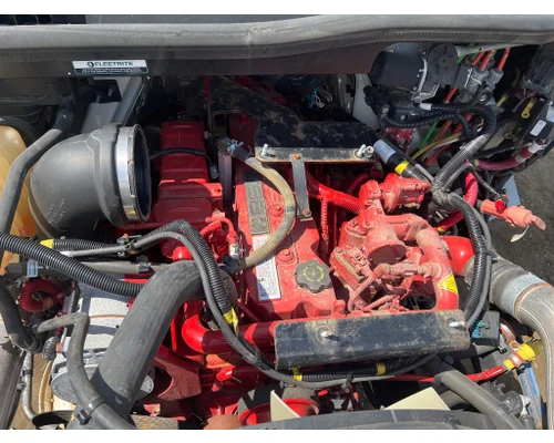 CUMMINS ISB6.7 Engine Assembly