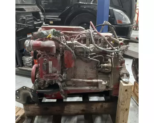 CUMMINS ISB6.7 Engine Assembly