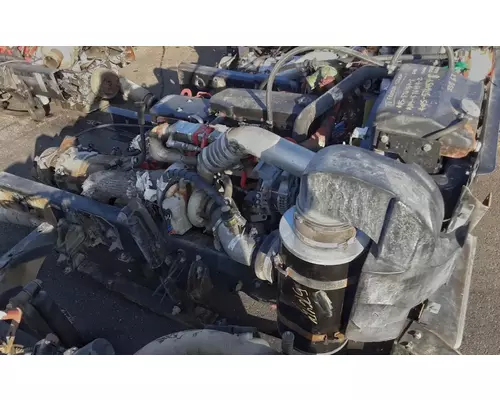 CUMMINS ISB6.7 Engine Assembly