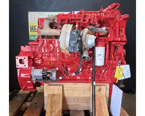 CUMMINS ISB6.7 Engine Assembly