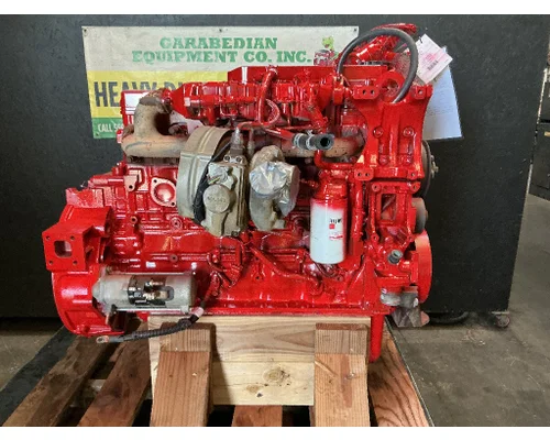 CUMMINS ISB6.7 Engine Assembly