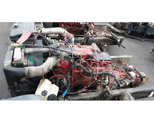 CUMMINS ISB6.7 Engine Assembly