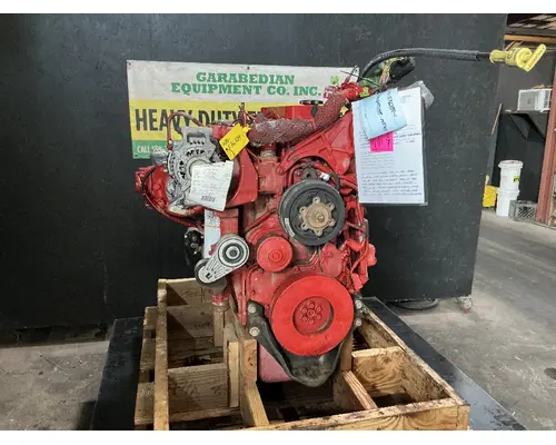 CUMMINS ISB6.7 Engine Assembly