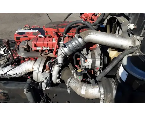 CUMMINS ISB6.7 Engine Assembly