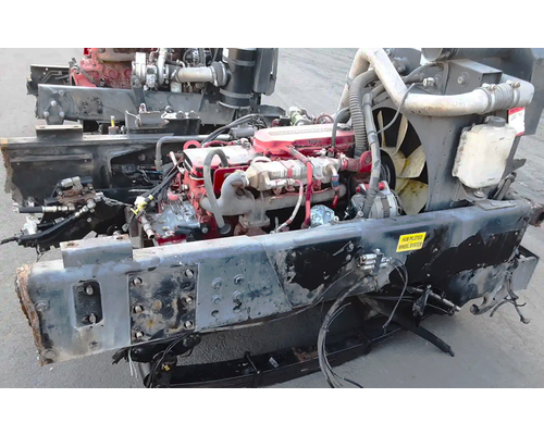 CUMMINS ISB6.7 Engine Assembly