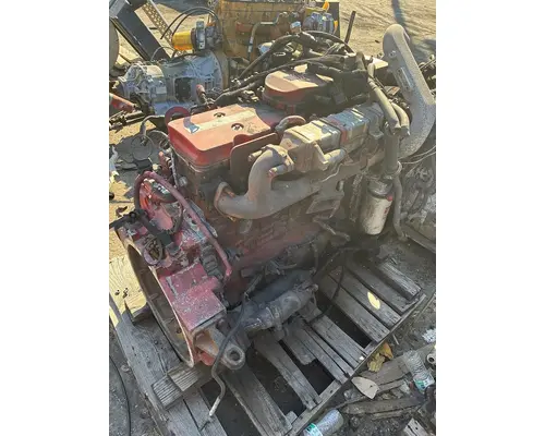 CUMMINS ISB6.7 Engine Assembly