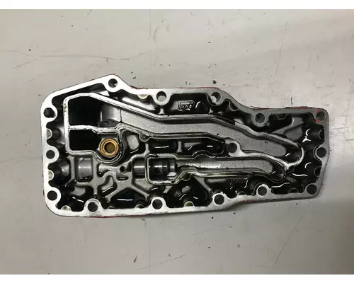 CUMMINS ISB6.7 Engine Oil Cooler